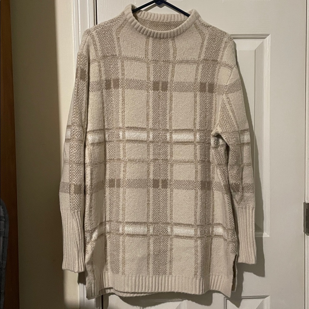 Isaac Mizrahi Plaid Beige Women's Tunic Sweater
